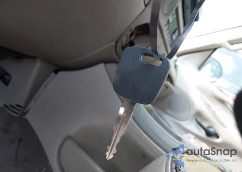 2001 Ford Expedition Eddie Bauer from USA, damaged, VIN 1FMRU17W11LA02654